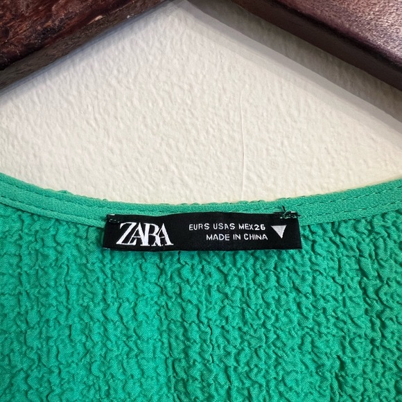 Zara Textured Blouse - Picture 2 of 3